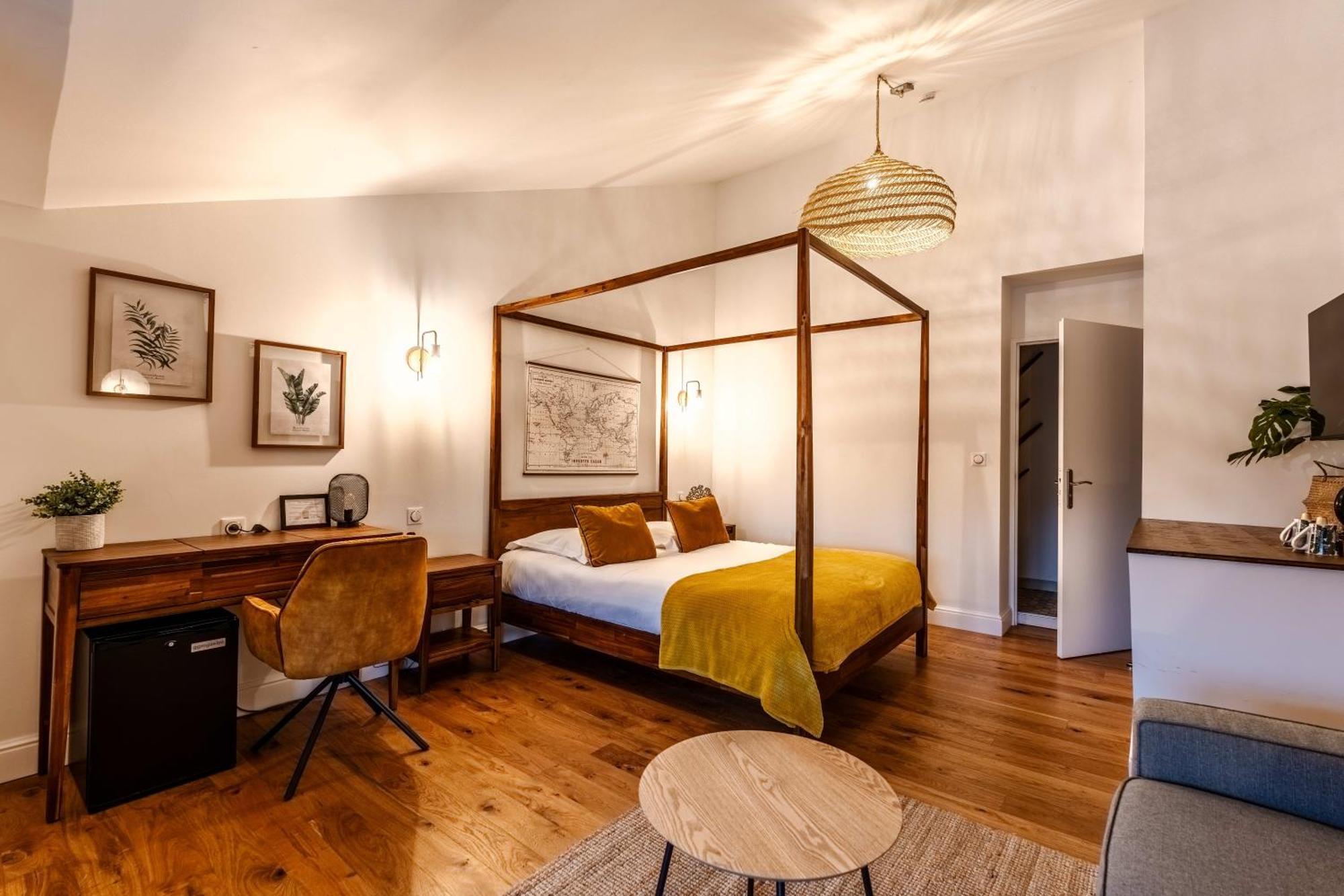 Hotel Quai Des Pontis 코냐크 외부 사진