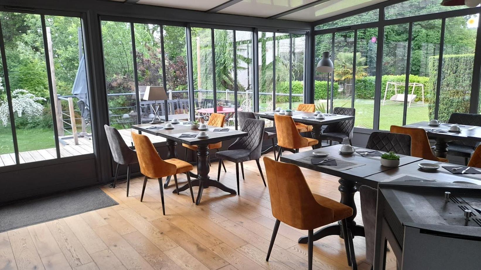 Hotel Quai Des Pontis 코냐크 외부 사진