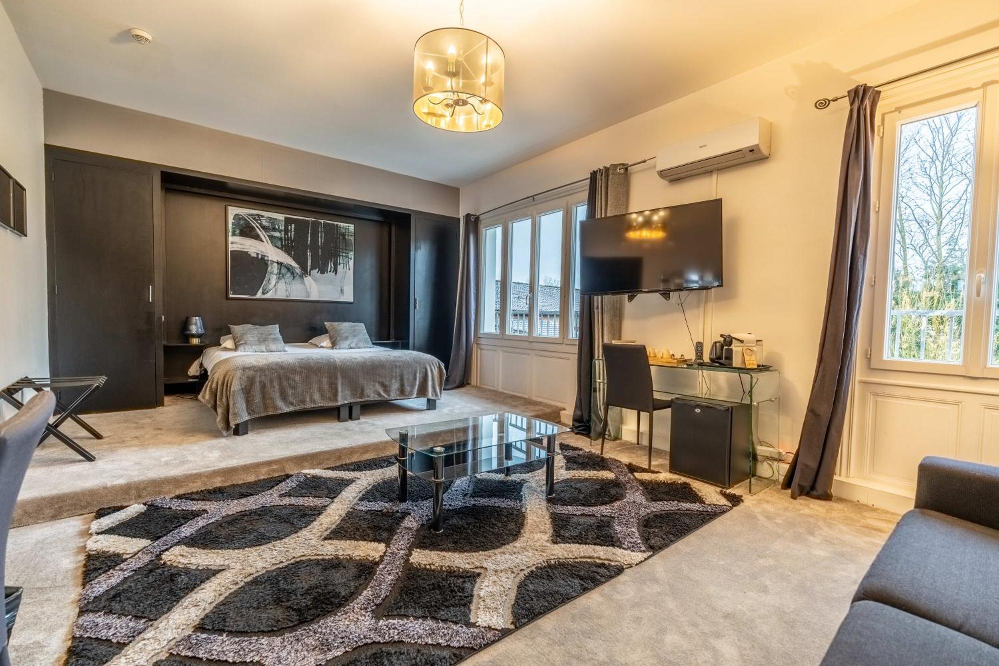 Hotel Quai Des Pontis 코냐크 외부 사진