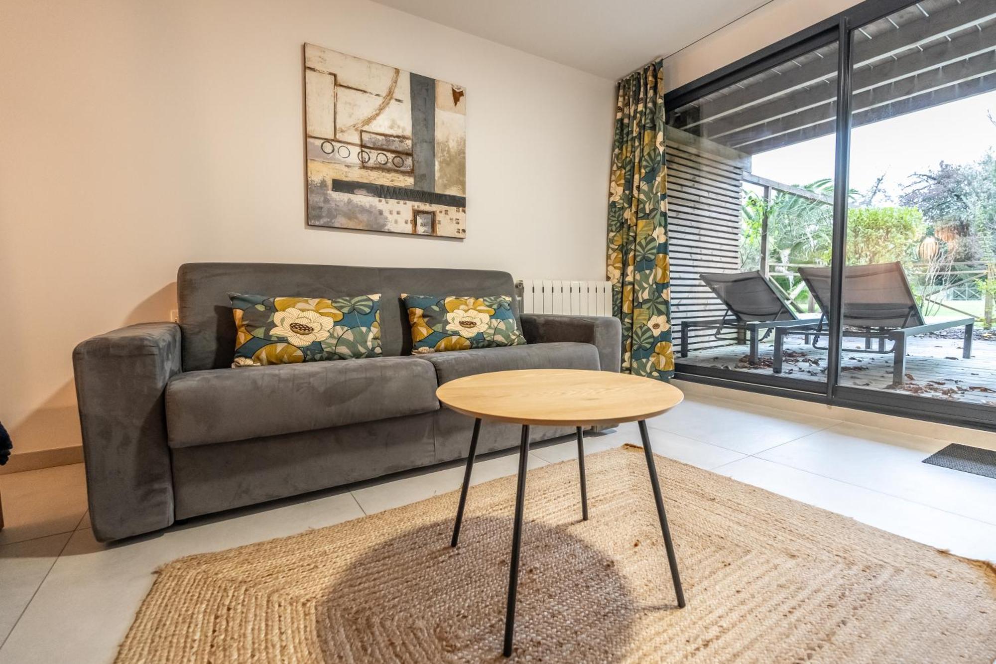 Hotel Quai Des Pontis 코냐크 외부 사진
