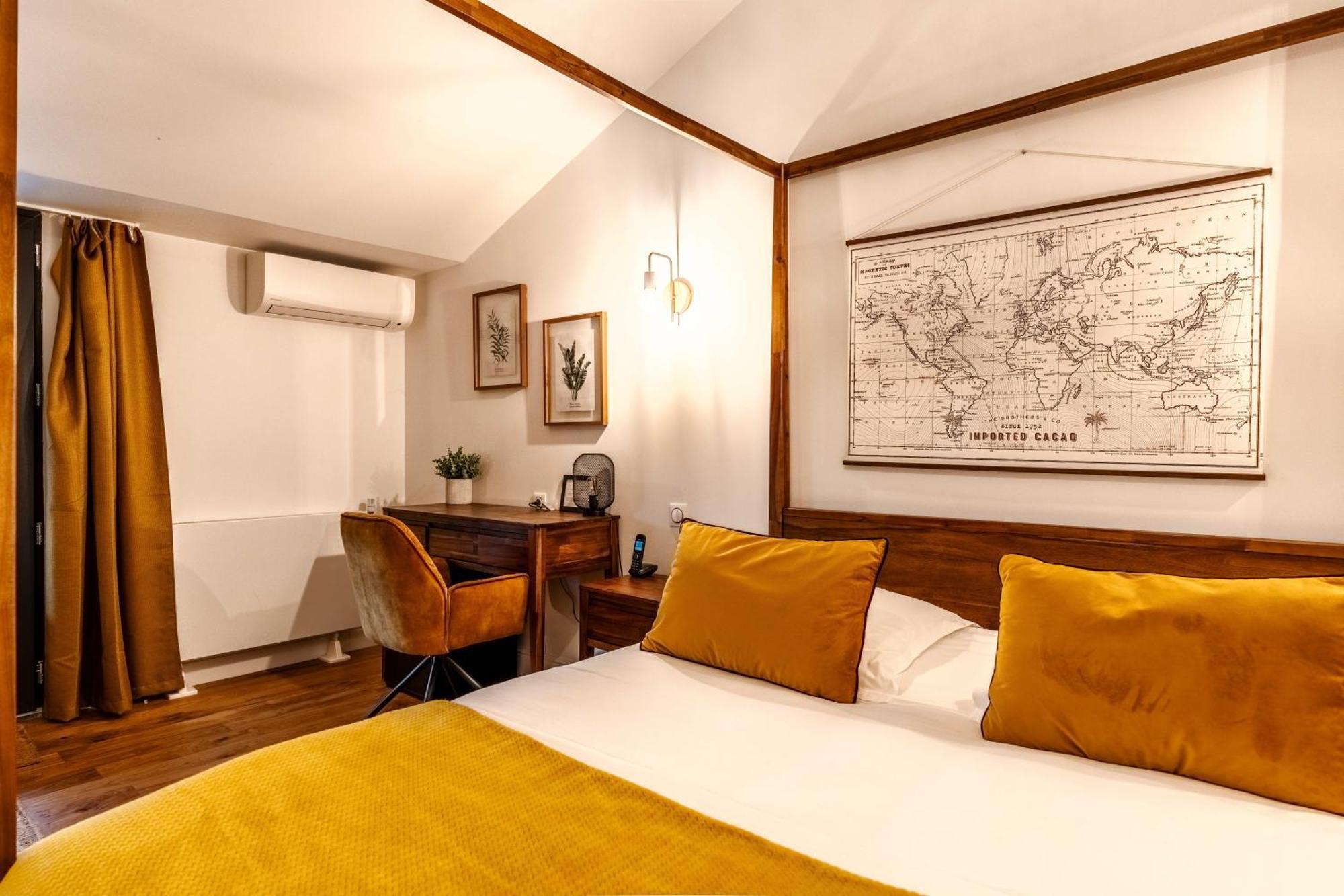 Hotel Quai Des Pontis 코냐크 외부 사진