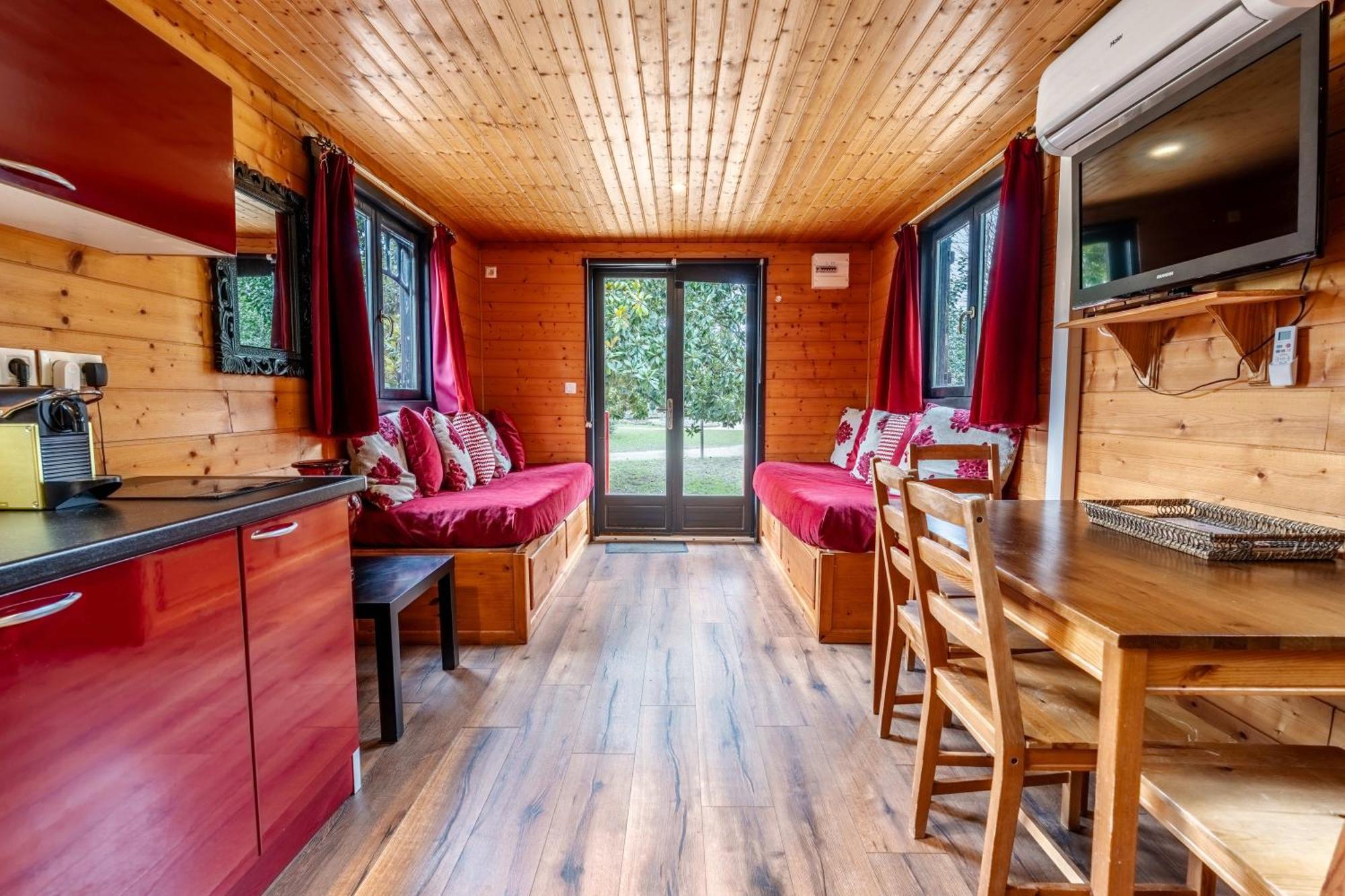Hotel Quai Des Pontis 코냐크 외부 사진